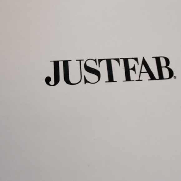 Women's Shoes - Picture 5 of 7